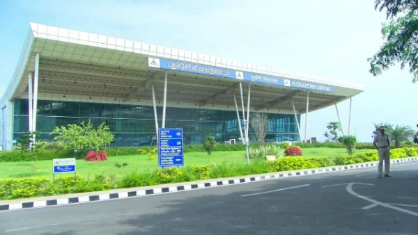 Rowdies arrested in the rear of the puducherry airport Rowdies arrested in the rear of the puducherry airport