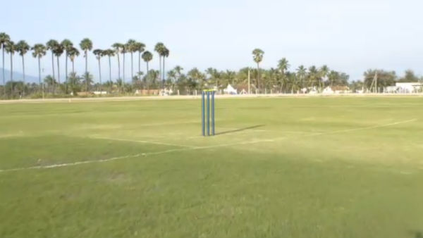 தோனி வருகிறார்