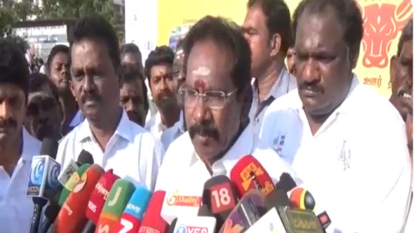 ஸ்டாலின்