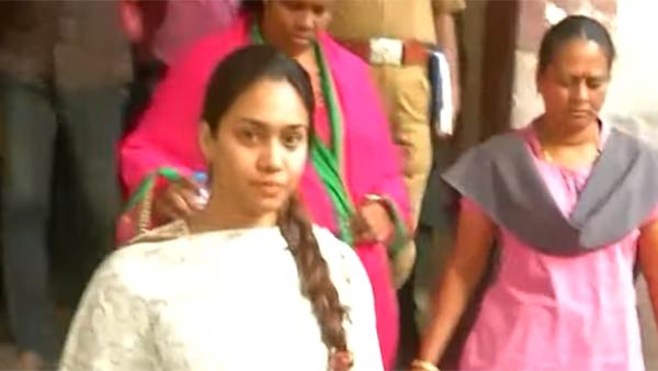பாலமுருகன்