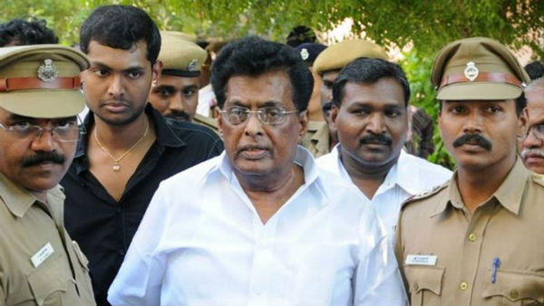 மகனுக்கு பதவி
