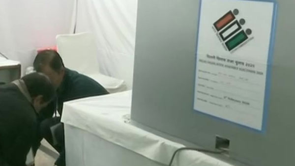 Election officer died of cardiac arrest in Delhi Election officer died of cardiac arrest in Delhi