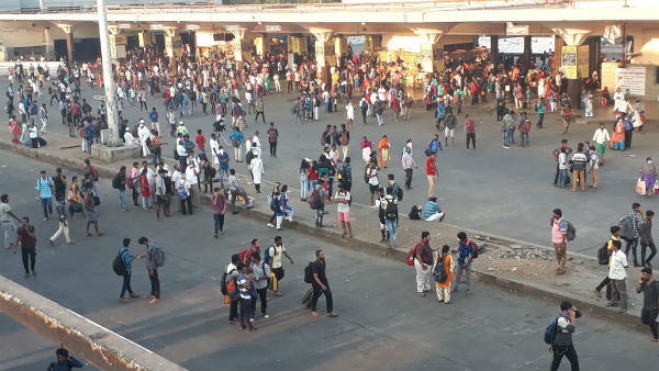 How Bangalore handles the crowd? How Bangalore handles the crowd?