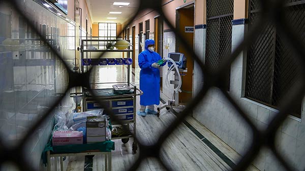 coronaravirus killed 5 in india. A 63-year-old COVID19 patient succumbed to illness last night in Maharashtra coronaravirus killed 5 in india. A 63-year-old COVID19 patient succumbed to illness last night in Maharashtra