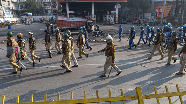கைது