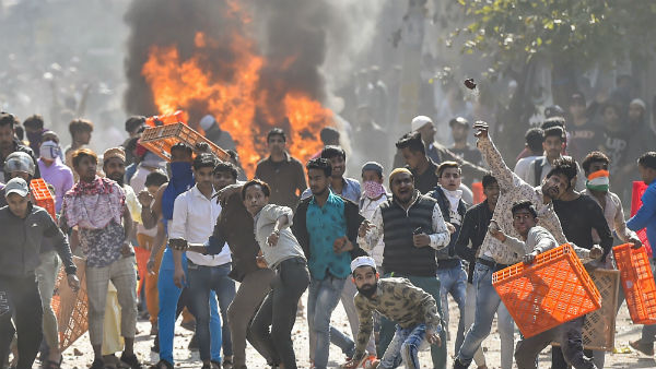 யாருக்கும் உரிமையில்லை