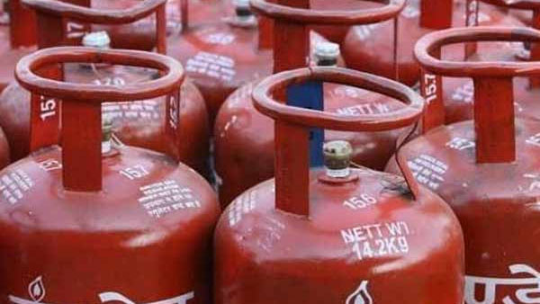 LPG Price Cut From Today : LPG consumers in chennai have to pay Rs 826 per cylinder LPG Price Cut From Today : LPG consumers in chennai have to pay Rs 826 per cylinder
