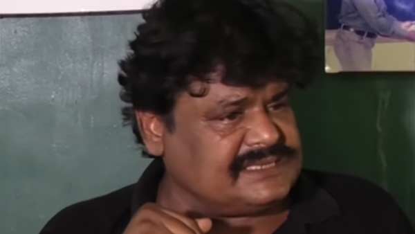 எப்படி சாப்பிடுவான்?
