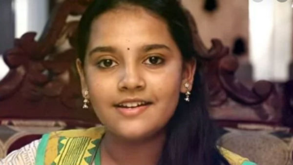 பாவாடை தாவணி