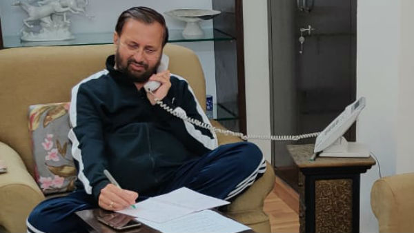 Prakash Javdekar getting troll from netizens over watching Ramayanam serial Prakash Javdekar getting troll from netizens over watching Ramayanam serial