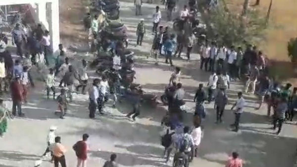 Private college students fight in Puducherry Private college students fight in Puducherry
