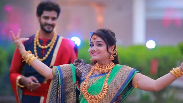 ரோஜா அர்ஜுன் ரொமான்ஸ்