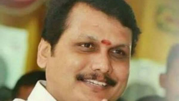 என்ன நெருக்கம்