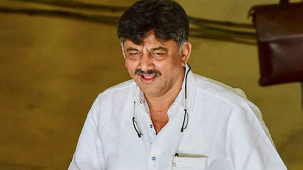 சிவகுமார் எண்ட்ரி