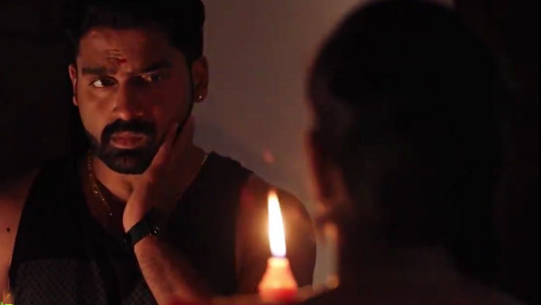 தேனு லாக் டவுன்