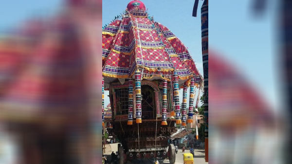 பங்குனி உத்திரத்தில் பாத தரிசனம்