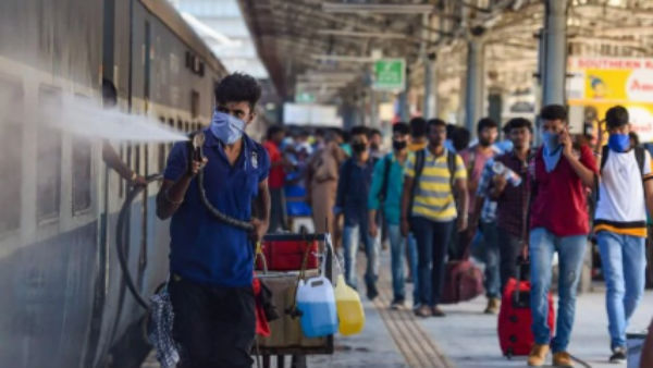 Coronavirus: North Indians vacate from Tiruppur Coronavirus: North Indians vacate from Tiruppur