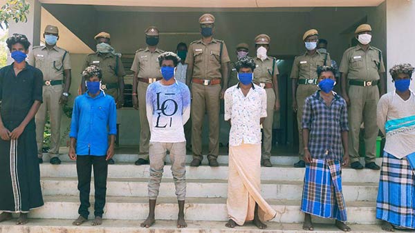 6 persons arrested in manaparai, over release video of caught iguana and cooked 6 persons arrested in manaparai, over release video of caught iguana and cooked
