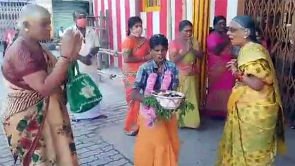 coronavirus: woman worship virudhunagar amman temple festival coronavirus: woman worship virudhunagar amman temple festival
