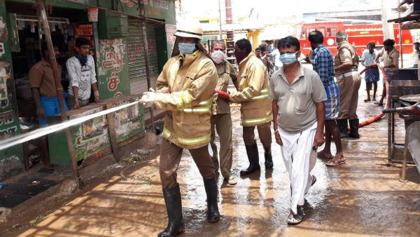 Disinfectants spray throughout Thiruparankundram by DMK MLA Disinfectants spray throughout Thiruparankundram by DMK MLA