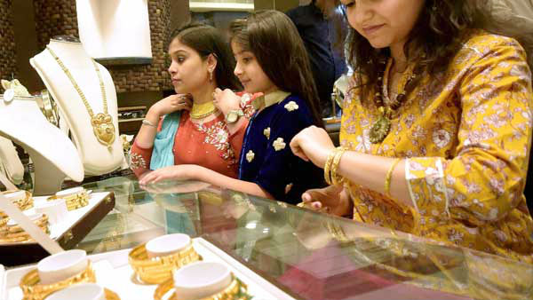 Akshaya Tritiya 2020: Tamil nadu Jewelleries started selling gold online Akshaya Tritiya 2020: Tamil nadu Jewelleries started selling gold online