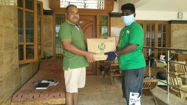 Corona Lockdown: Karur MRV Trust supplies free door delivery of grocery materials Corona Lockdown: Karur MRV Trust supplies free door delivery of grocery materials