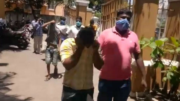 வாட்ஸ் ஆப் மூலம் விற்பனை