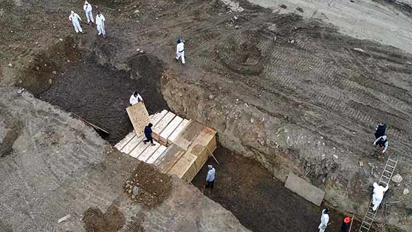 How are corona deaths buried in the US? How are corona deaths buried in the US?