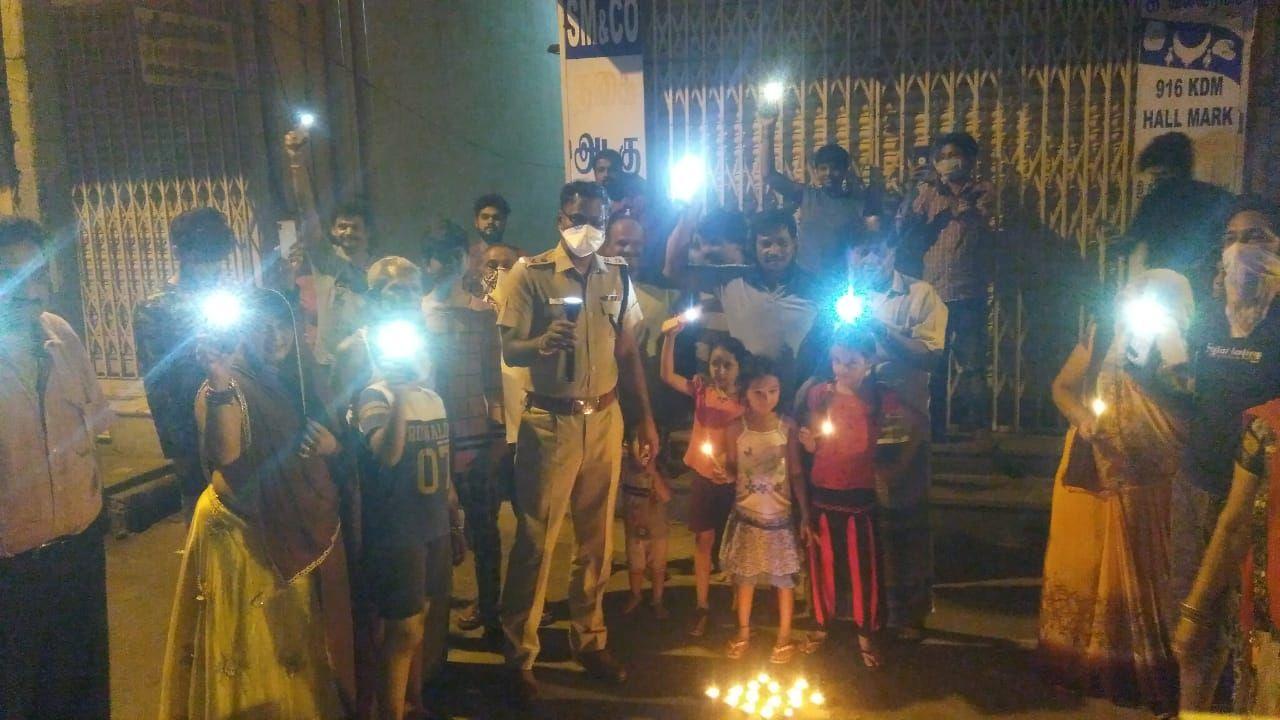 Coronavirus: lets turn off the light and fight the pandemic, PM Modi calls people of India Coronavirus: lets turn off the light and fight the pandemic, PM Modi calls people of India