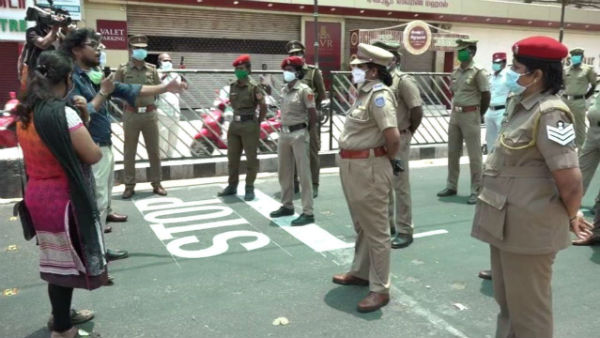 In Puducherry, 21 policemen have been advised not to work In Puducherry, 21 policemen have been advised not to work