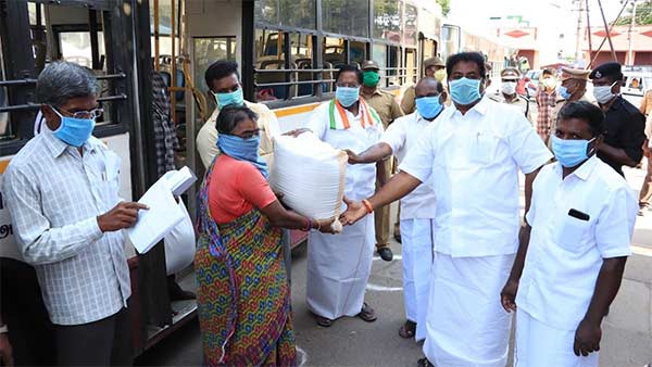Governor Kiran bedi and Chief Minister Narayanasamy clash again Governor Kiran bedi and Chief Minister Narayanasamy clash again
