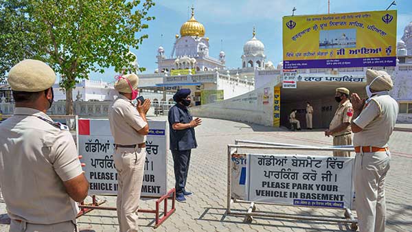 Coronavirus: Punjab Extends Curfew for 2 More Weeks Coronavirus: Punjab Extends Curfew for 2 More Weeks