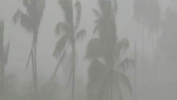 Heavy rain in Vellore with hail strom Heavy rain in Vellore with hail strom