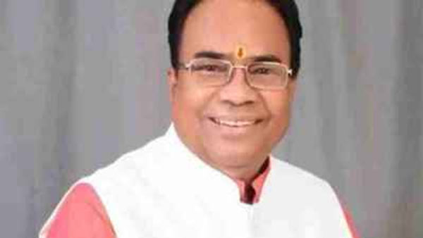 முற்றிலும் பொய்யானது