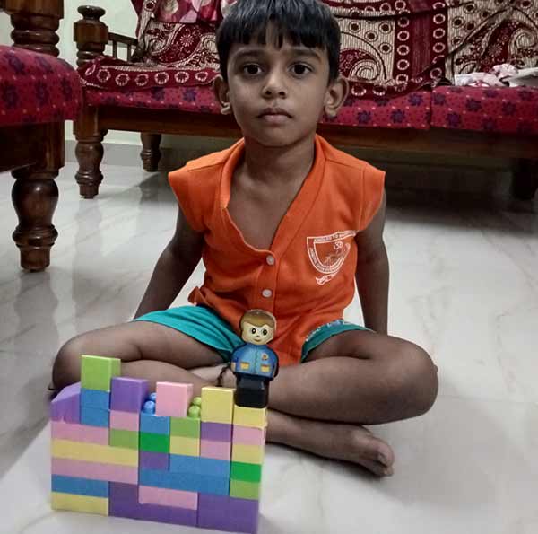 தருண் வெங்கட்டும் பிளாக்குகளும்