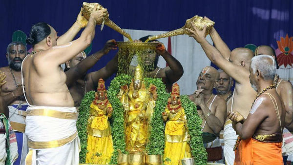 Tirumalai golden chariot cancelled due to CoronaVirus lockdown Tirumalai golden chariot cancelled due to CoronaVirus lockdown