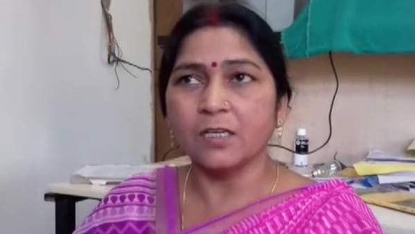 up bjp person manju tiwari apologies for firing up bjp person manju tiwari apologies for firing