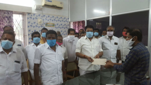 Coronavirus: Trichy AIADMK district secretary helps people Coronavirus: Trichy AIADMK district secretary helps people