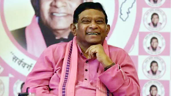 Former Chhattisgarh CM Ajit Jogi health is serious after his cardiac arrest Former Chhattisgarh CM Ajit Jogi health is serious after his cardiac arrest