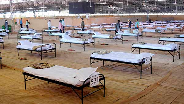 Arvind Kejriwal orders private hospitals to allocate 2000 beds Arvind Kejriwal orders private hospitals to allocate 2000 beds
