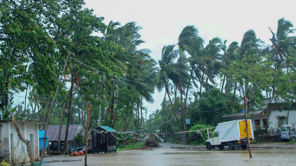 Cyclone Amphan Killed 12 in West Bengal Cyclone Amphan Killed 12 in West Bengal