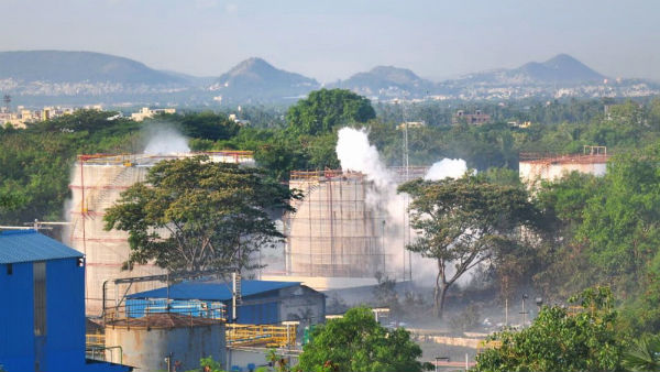 நிதியுதவி