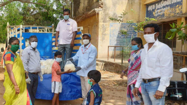 Government school teachers in Puducherry distributed corona relief materials to students Government school teachers in Puducherry distributed corona relief materials to students