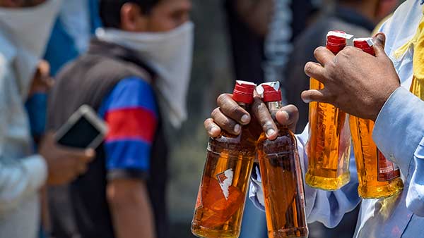 Coronavirus lockdown: Liquor, cannabis shops open in MP from today Coronavirus lockdown: Liquor, cannabis shops open in MP from today