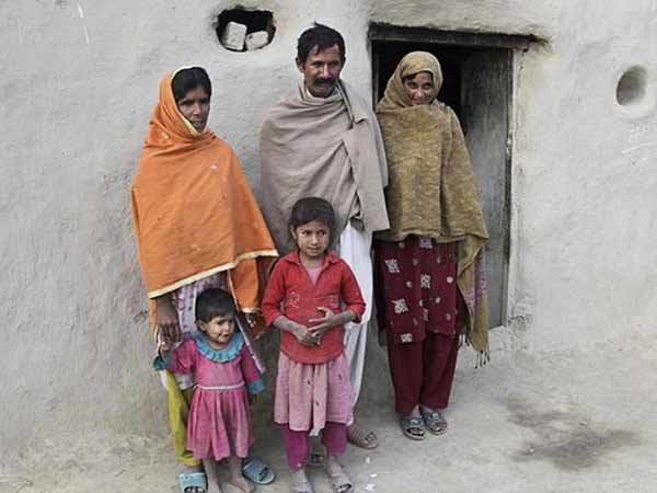men in this rajasthan barmar district village marry twice men in this rajasthan barmar district village marry twice