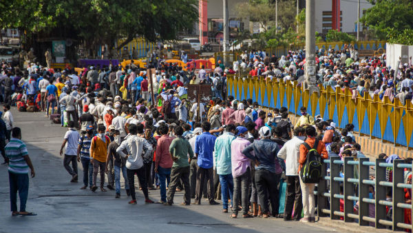 சொந்த மாநிலங்களுக்கு இடம்பெயர் தொழிலாளர்கள்
