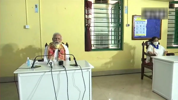 PM announces Rs 1000 Cr For West Bengal, 500 Crore For Odisha PM announces Rs 1000 Cr For West Bengal, 500 Crore For Odisha