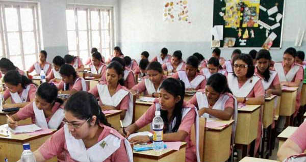 பிள்ளைகளிடம் கவனம்