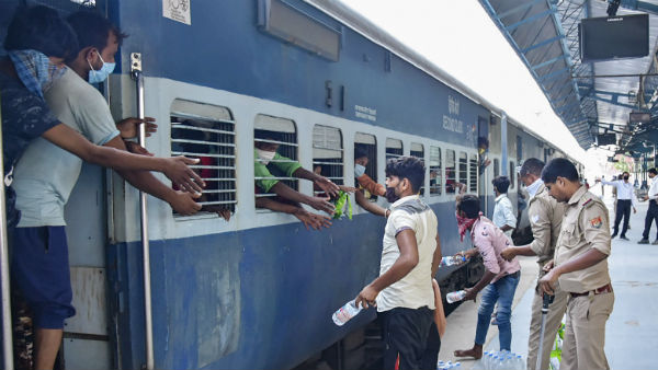 3 மணிநேரத்தில் அமோகம்