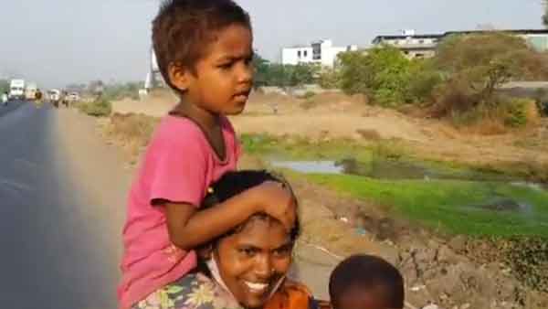 நம்பிக்கை இருக்கிறது